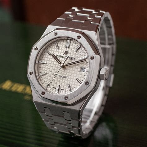 Montres Audemars Piguet Royal Oak 